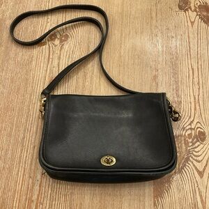 Vintage 1980’s Coach Crossbody Bag